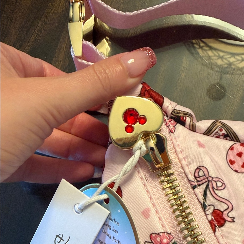 Disney stoney clover lane Crossbody Fanny pack Bag Mickey and Minnie love pink - Picture 4 of 4